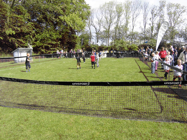 3v3 nettvant UNISPORT 15x10m. Inkl. mål
