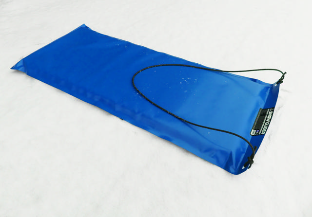 Lumiliukumatto 125 x 54 x 5 cm, sininen