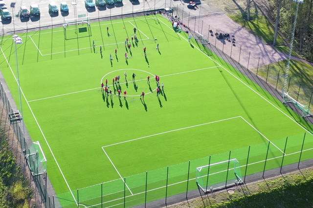 Hur planerar man en fotbollsanläggning för flera spelformer?