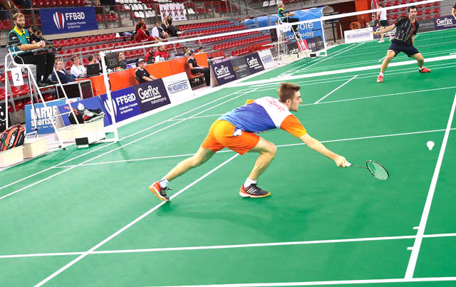 Badminton