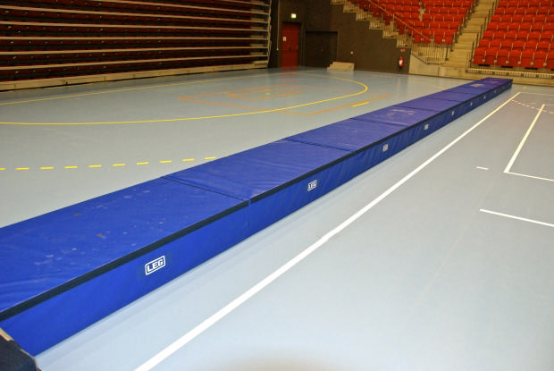 Volttiradan vauhdinottopalikka 2000x1000x350 mm