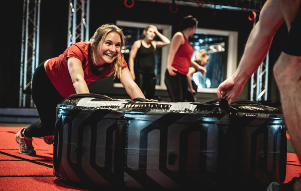 hinderbana gym konstgräs konstgräsmatta gym unisport