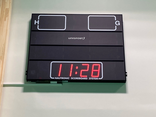 unisport sportgolv sporthall sporthallsinredning harlyckehallen