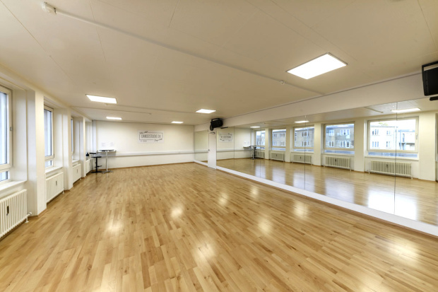 dansstudio sportgolv unisport dansgolv golf för dans