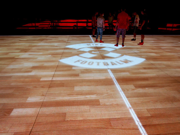 unisport glass floor lumiflex