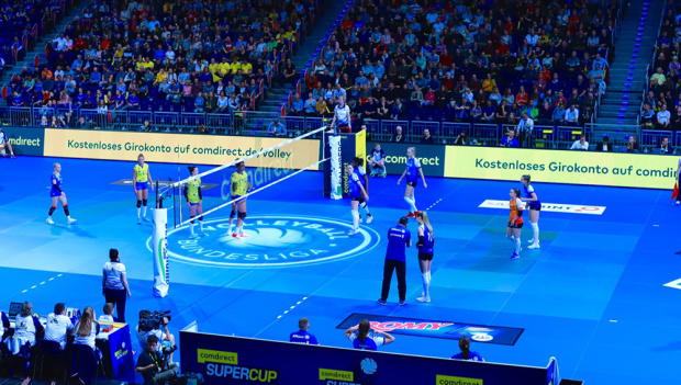 unisport glass floor