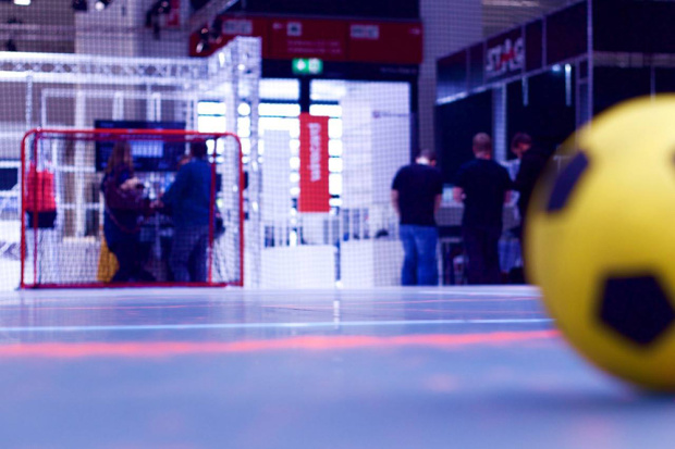 unisport glass floor lumiflex